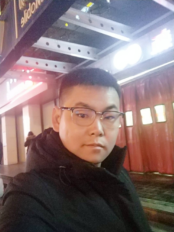 杜跃龙的第二张照片--九江相亲服务中心