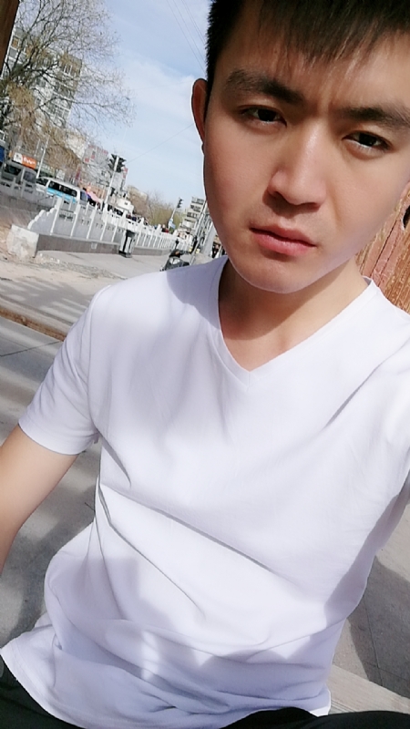 未来可期的我的第一张照片--九江相亲服务中心