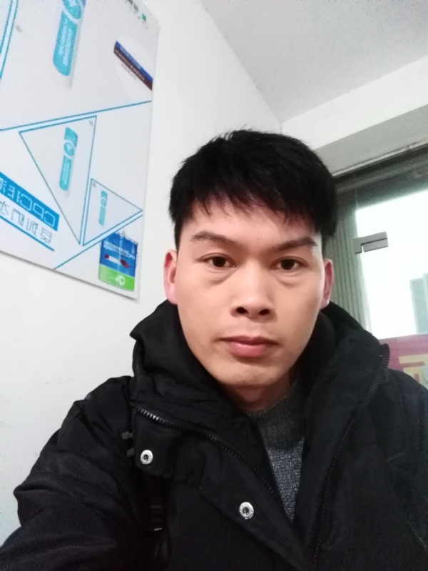 微笑的第一张照片--九江相亲服务中心