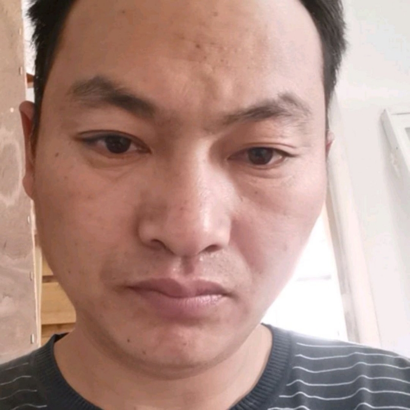 黎离的第一张照片--九江相亲服务中心