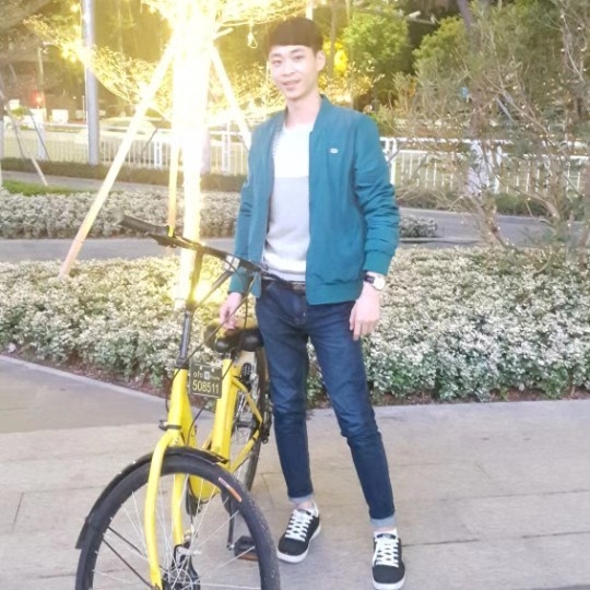 李伟的第一张照片--九江相亲服务中心