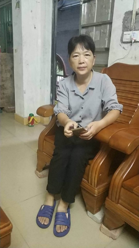 浮萍的第一张照片--九江相亲服务中心