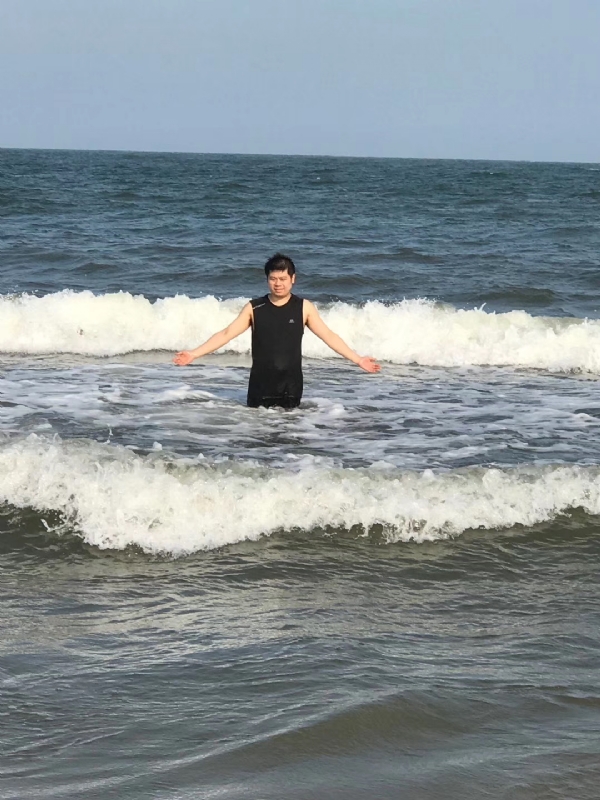 TS杰的第一张照片--九江相亲服务中心