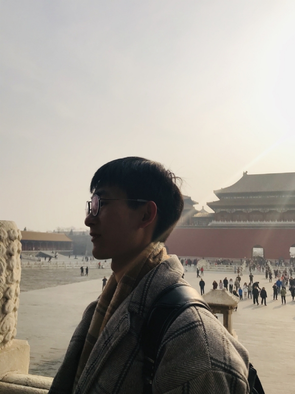 夏侯醉平的第一张照片--九江相亲服务中心