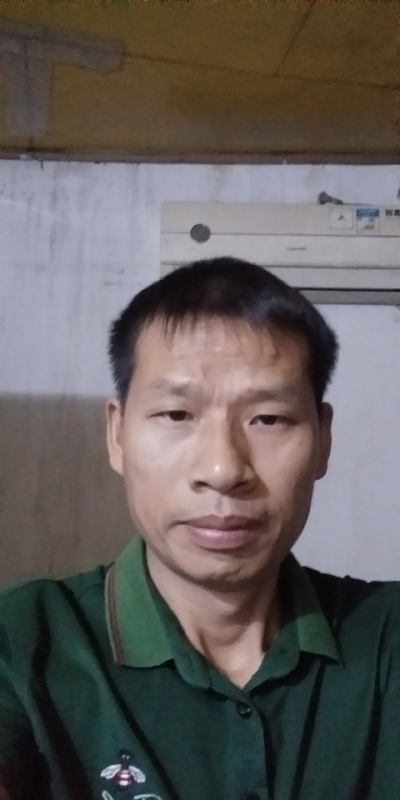 执着跋涉的第三张照片--九江相亲服务中心