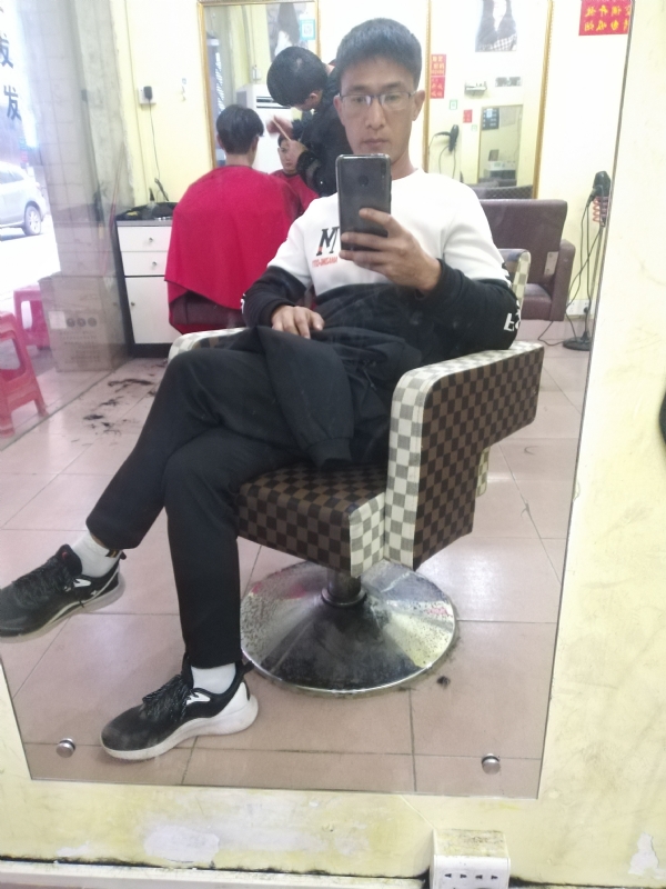 hushuai的第一张照片--九江相亲服务中心