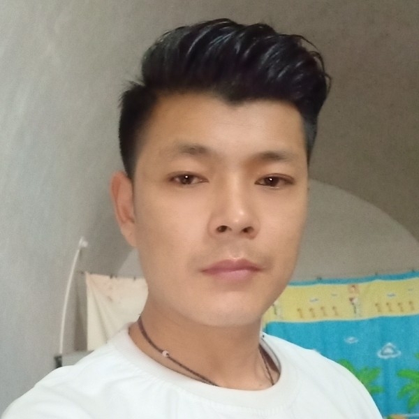 啊锋的第二张照片--九江相亲服务中心