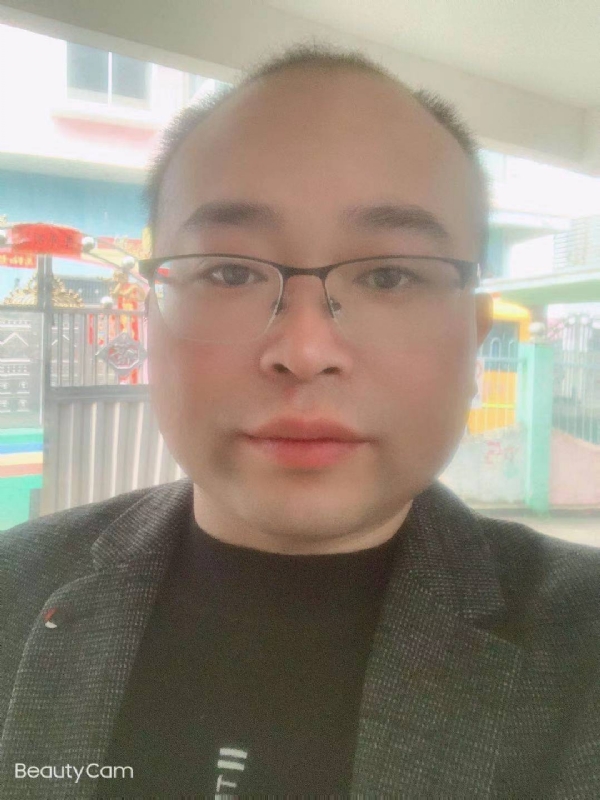 海阔凭鱼跃的第一张照片--九江相亲服务中心