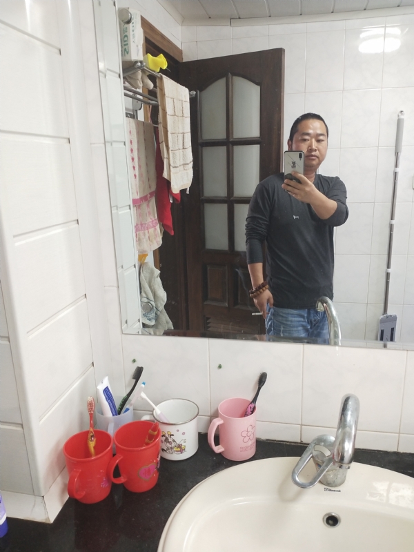 半世人间的第二张照片--九江相亲服务中心