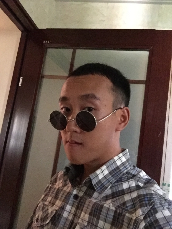 悲喜的第一张照片--九江相亲服务中心