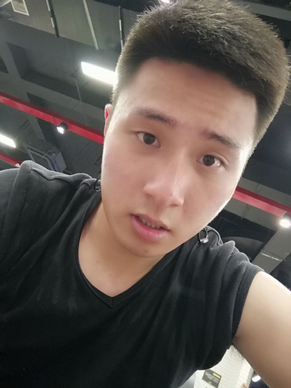 江南的雨的第一张照片--九江相亲服务中心