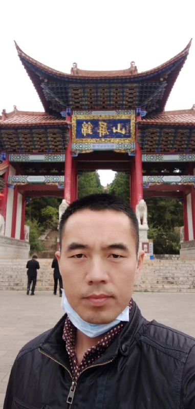 大头鱼的第二张照片--九江相亲服务中心