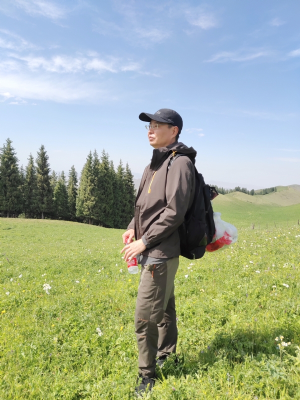 野丁的第一张照片--九江相亲服务中心