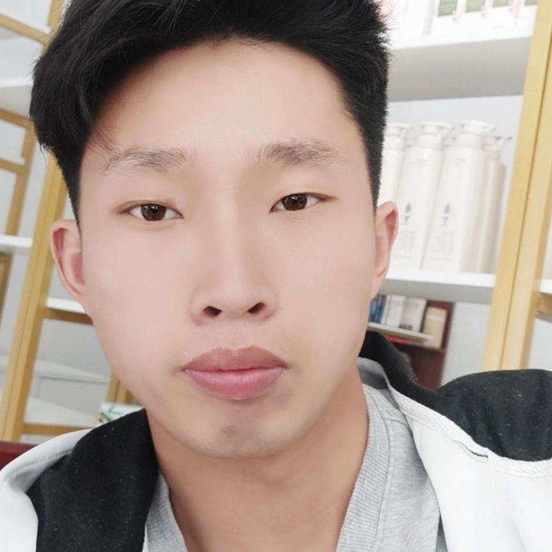 波澜不惊的第一张照片--九江相亲服务中心