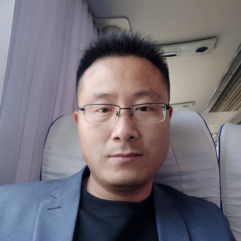 桑业挺的第一张照片--九江相亲服务中心