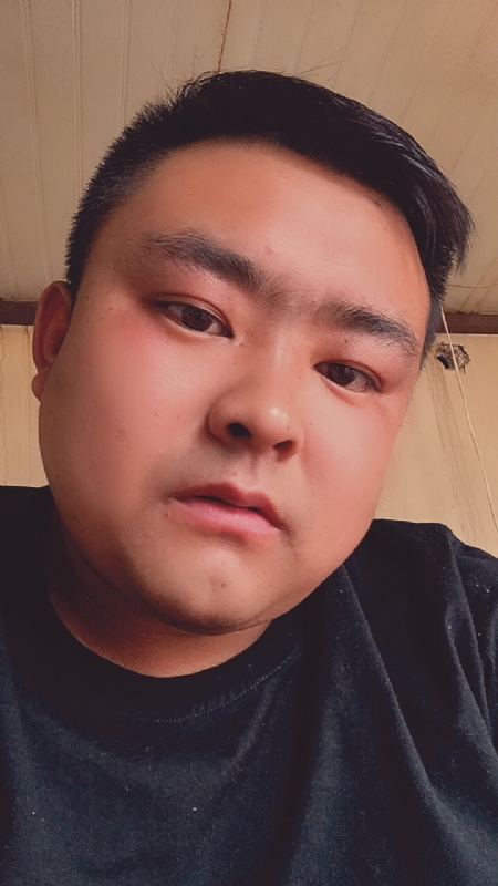 爱我所爱的第一张照片--九江相亲服务中心