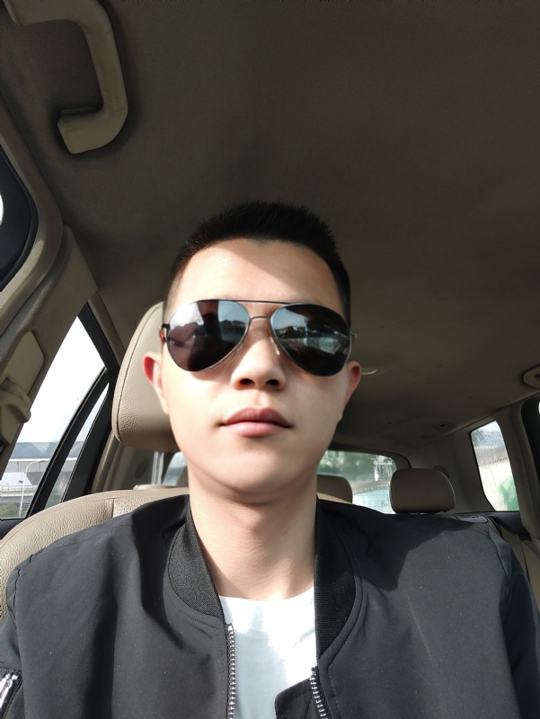 葛先生的第一张照片--九江相亲服务中心