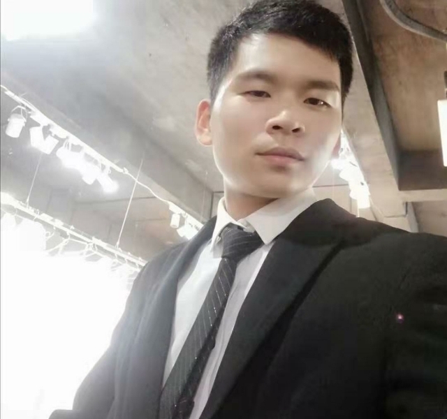 凌晨三点三分的第一张照片--九江相亲服务中心