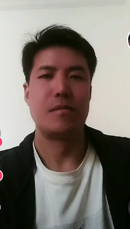 王显平的第一张照片--九江相亲服务中心