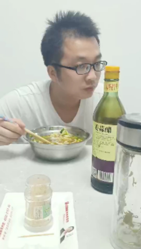 超超的第一张照片--九江相亲服务中心