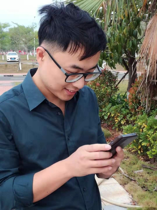 鼠王子的第一张照片--九江相亲服务中心