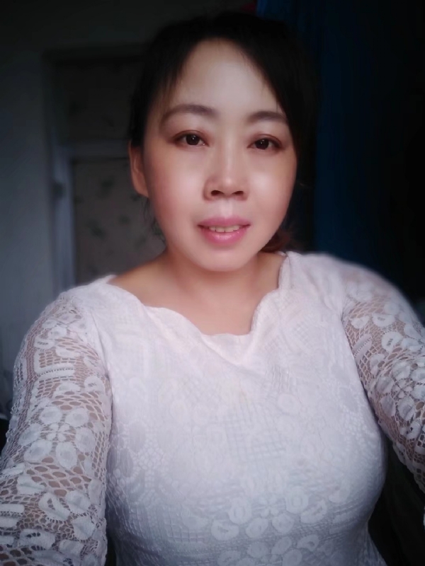 笑看人生的第一张照片--九江相亲服务中心