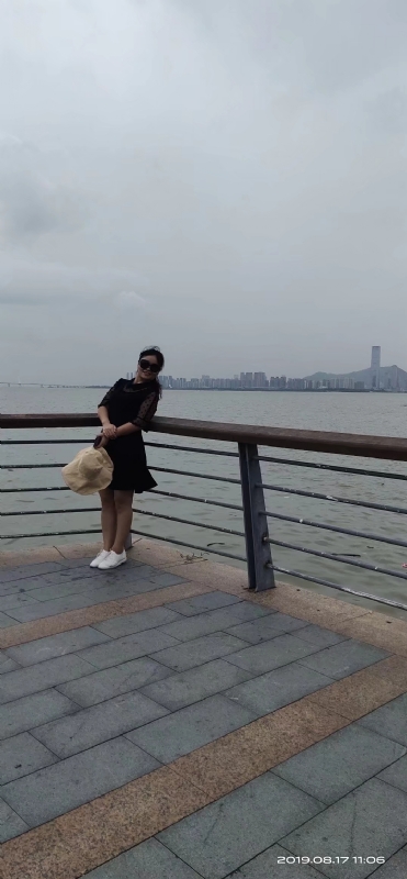 清秋的第一张照片--九江相亲服务中心