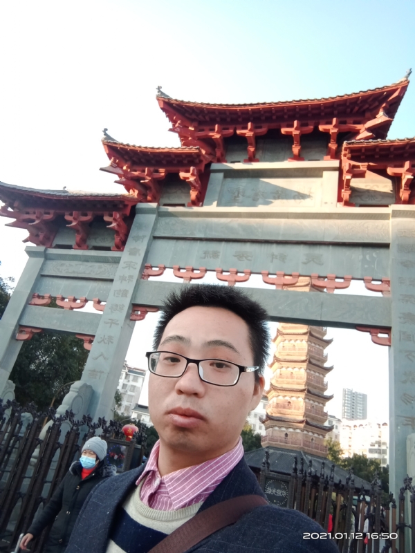 碧血丹心的第一张照片--九江相亲服务中心