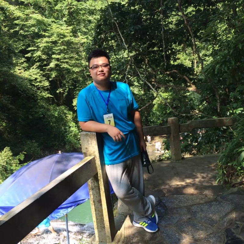 RLC的第二张照片--九江相亲服务中心