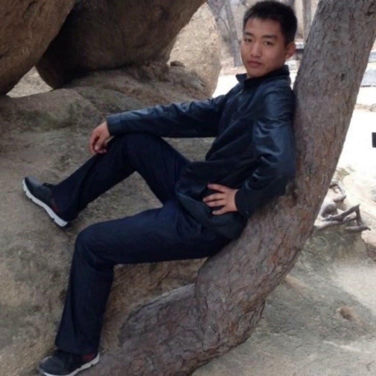 哥不帅但很坏的第一张照片--九江相亲服务中心