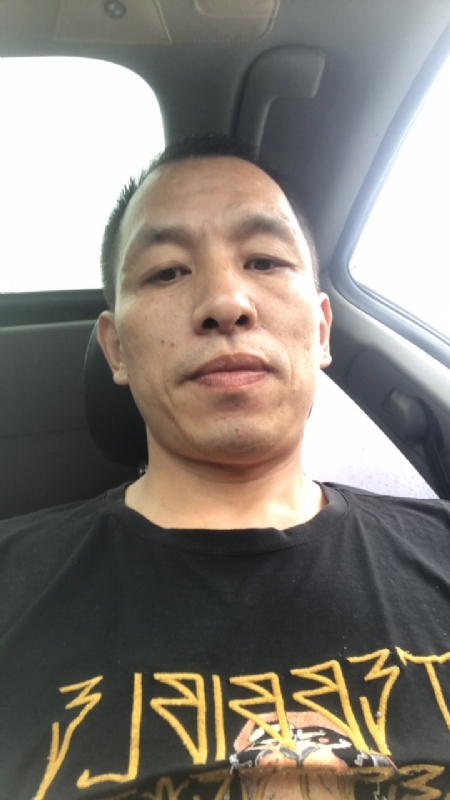 迷茫的第一张照片--九江相亲服务中心