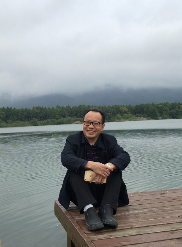 老牛的第一张照片--九江相亲服务中心