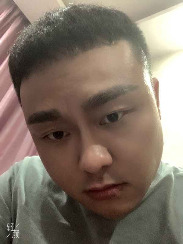 何为奈何的第二张照片--九江相亲服务中心