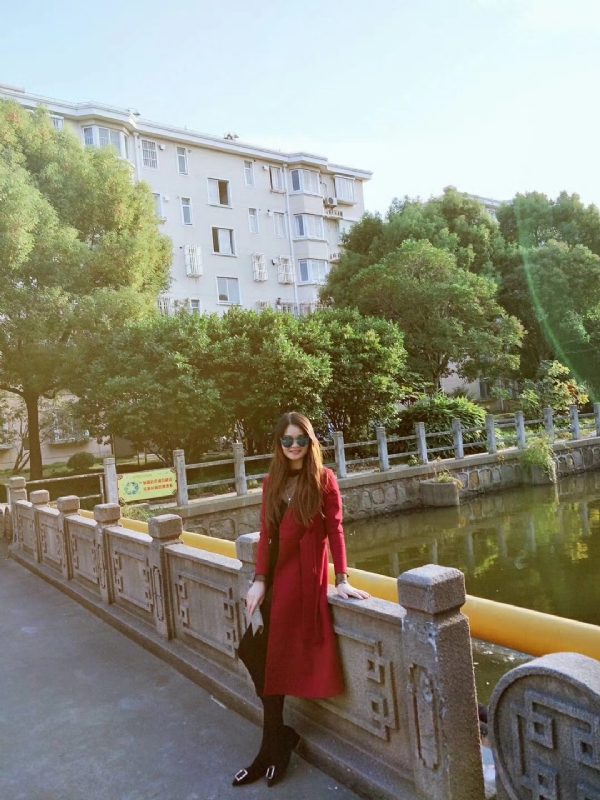 yaya的第一张照片--九江相亲服务中心