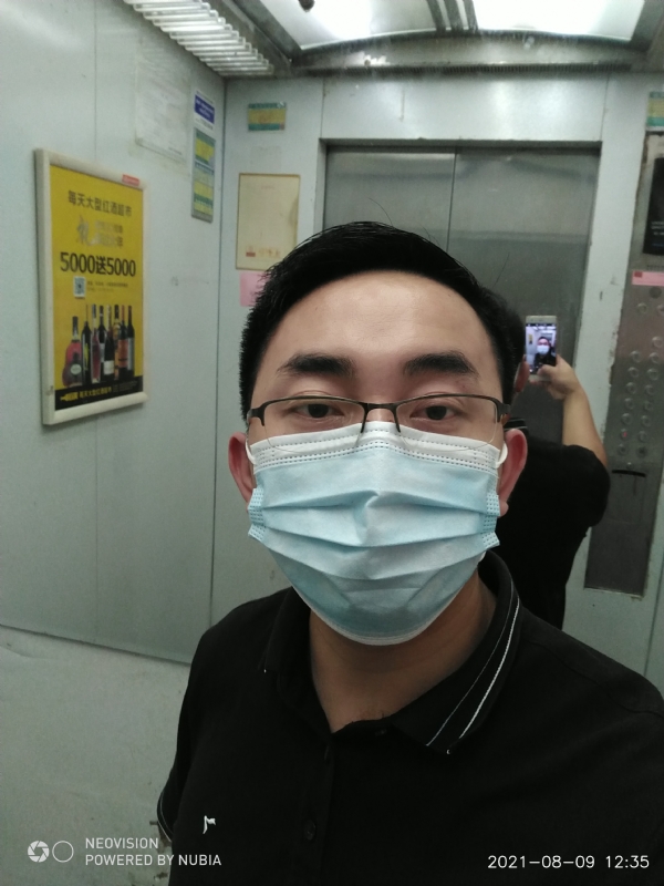 宅男遇上爱的第一张照片--九江相亲服务中心