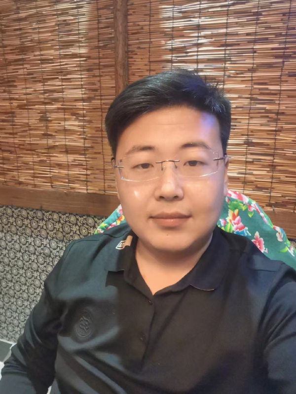 刘先生的第一张照片--九江相亲服务中心