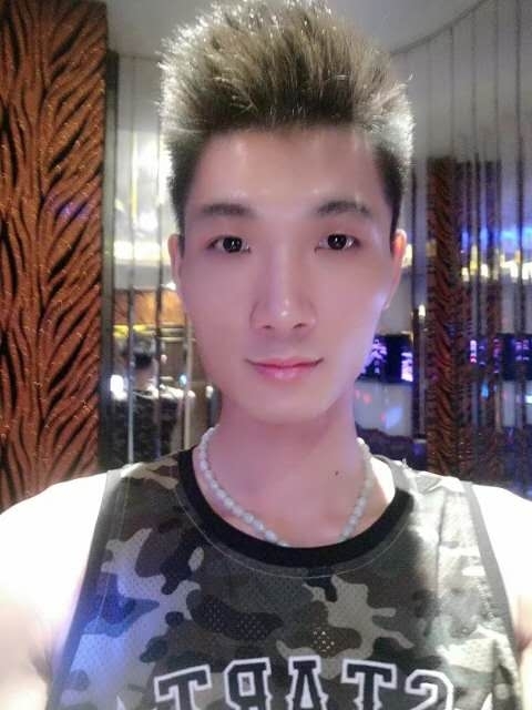 人生如戏的第一张照片--九江相亲服务中心