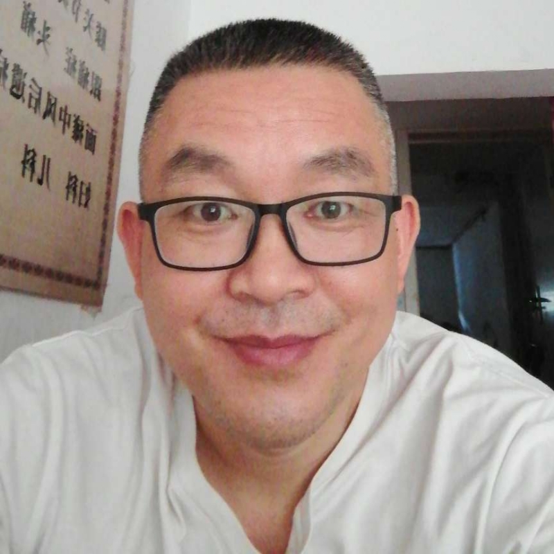 你好美女在吗的第一张照片--九江相亲服务中心