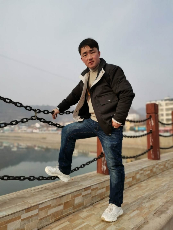 性情中人的第一张照片--九江相亲服务中心