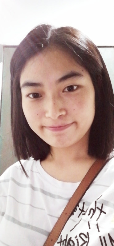 向日葵无一例外的第三张照片--九江相亲服务中心