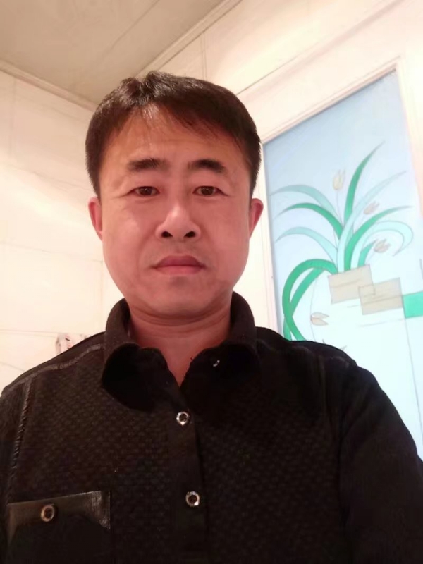 坦率的第一张照片--九江相亲服务中心