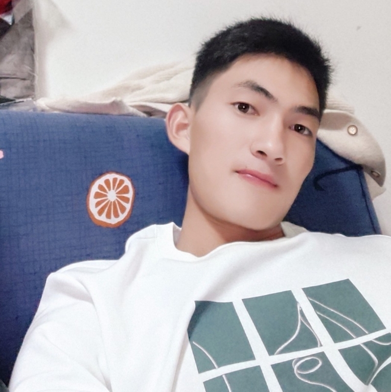 小袁的第一张照片--九江相亲服务中心