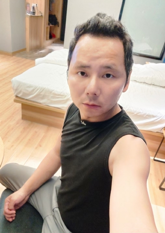 爱远的要命的第一张照片--九江相亲服务中心