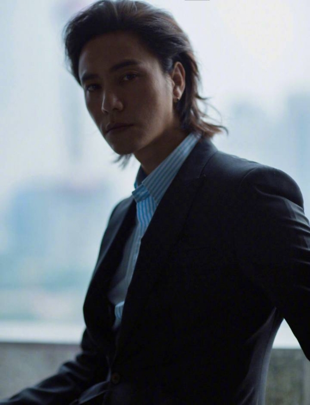 李嘉廷的第三张照片--九江相亲服务中心