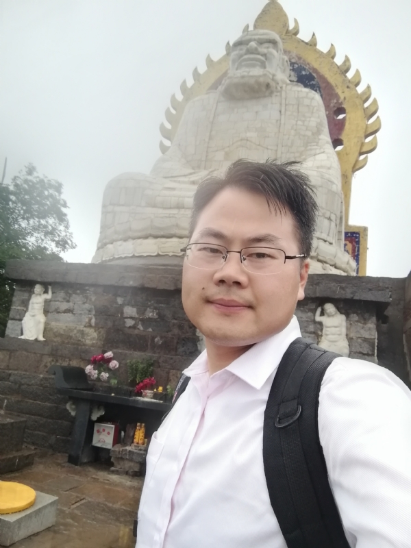 江洋党总顾问的第一张照片--九江相亲服务中心