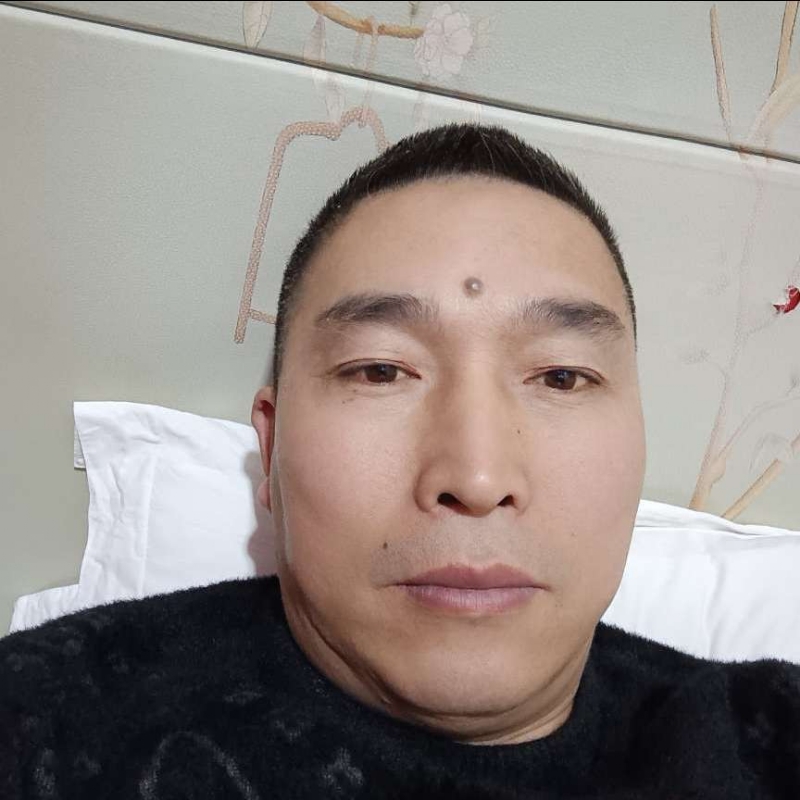 痴情男的第二张照片--九江相亲服务中心