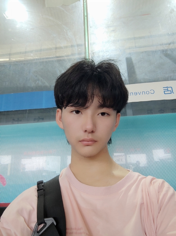 钱嘉豪的第二张照片--九江相亲服务中心