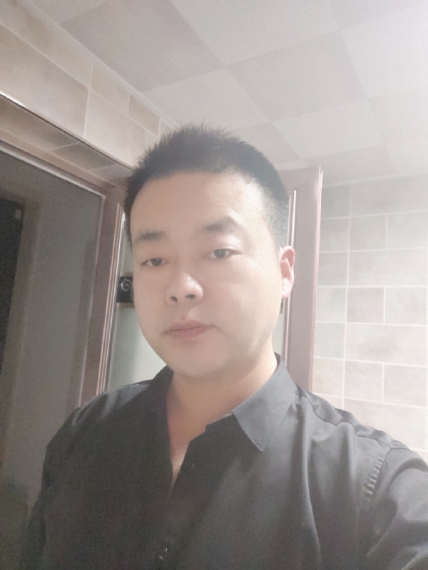 yangyongpingaoi的第二张照片--九江相亲服务中心