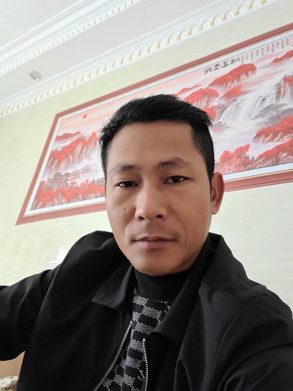 大叔的第一张照片--九江相亲服务中心