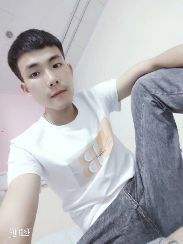 爱Q我的第一张照片--九江相亲服务中心